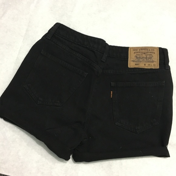 Levi's shorts 667 - Picture 2 of 4